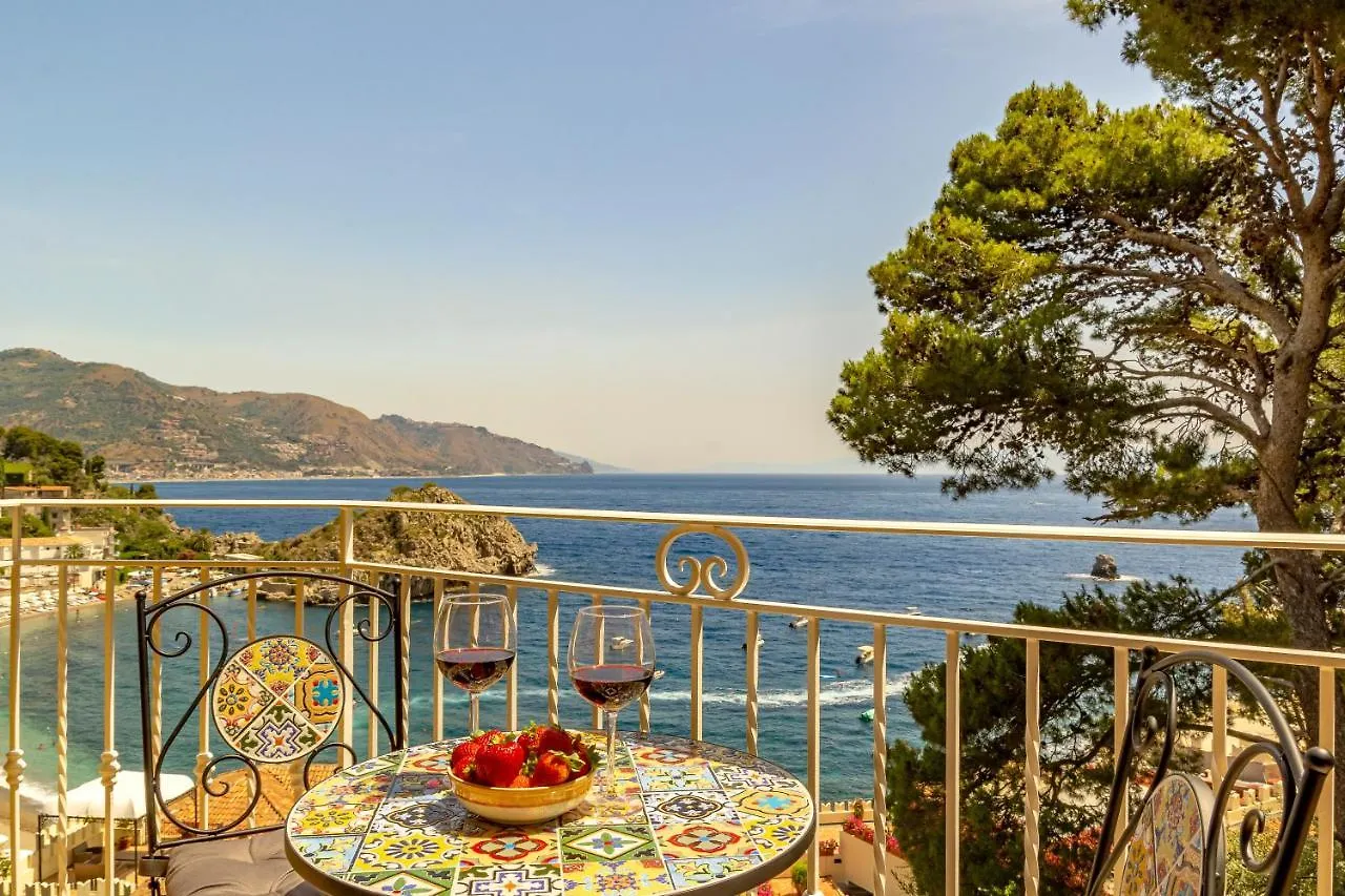 Suite Adalgisa Taormina 0*,
